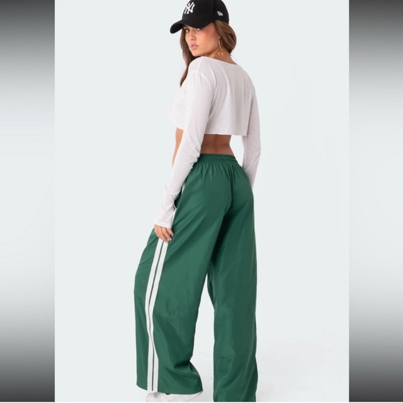 edited track pants - size XS - Picture 1 of 3